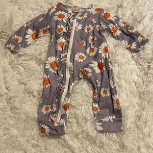 3-6M Gray & White & Orange Daisy Footless Onesie